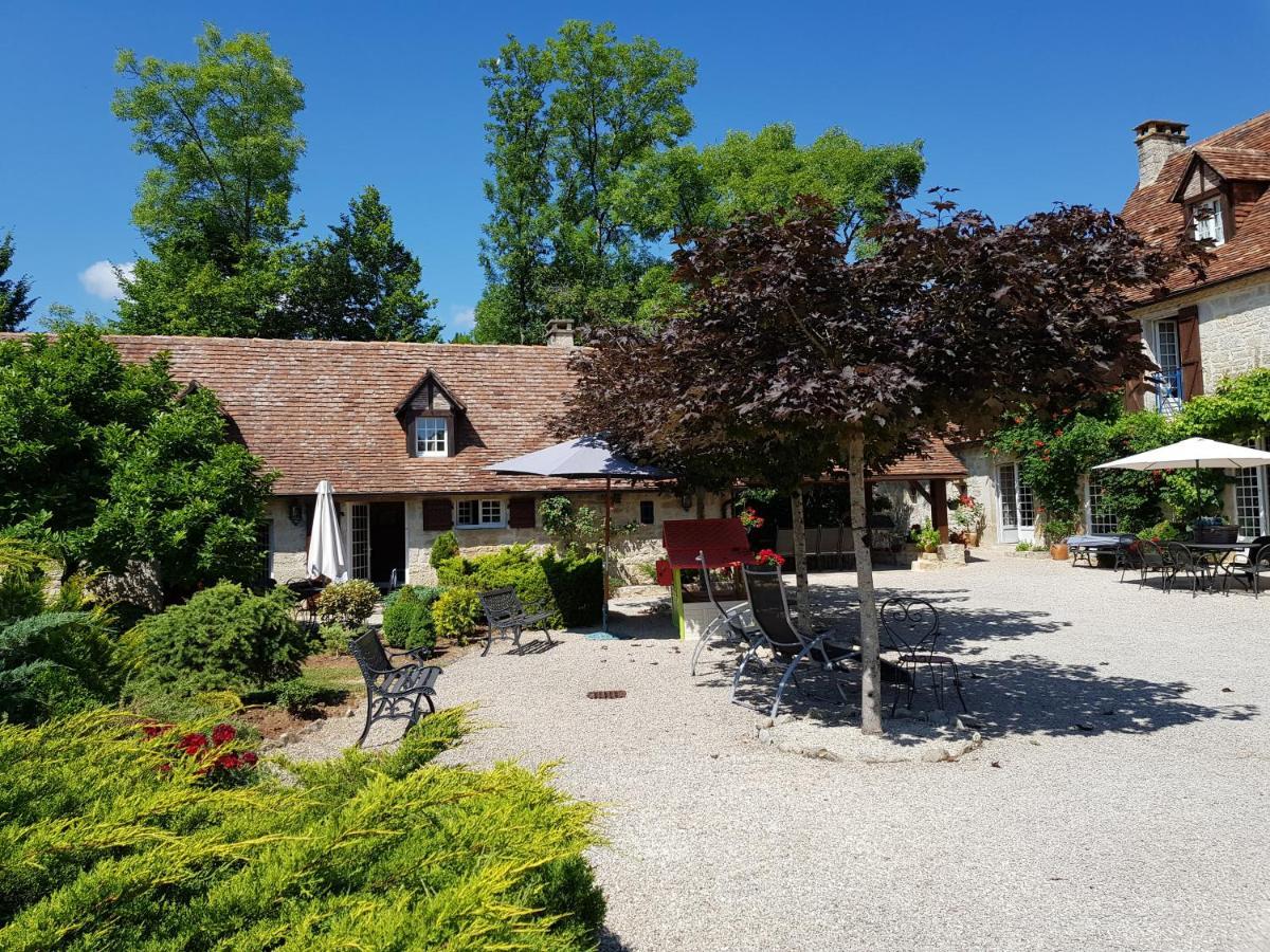 Moulin Du Soustre Bed and Breakfast Cavagnac Eksteriør billede
